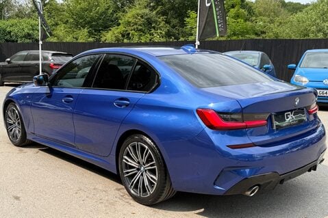 BMW 3 Series 320D M SPORT - 9 BMW SERVICES RECORDED - HARMAN KARDON -COMFORT PACK 2