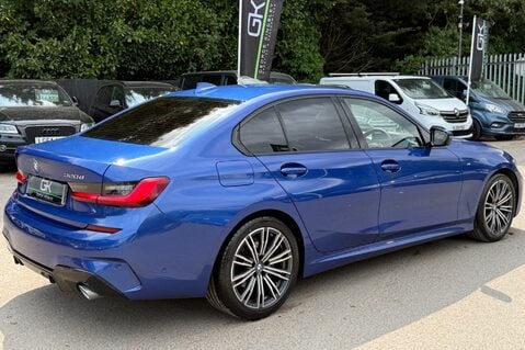 BMW 3 Series 320D M SPORT - 9 BMW SERVICES RECORDED - HARMAN KARDON -COMFORT PACK 6