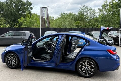 BMW 3 Series 320D M SPORT - 9 BMW SERVICES RECORDED - HARMAN KARDON -COMFORT PACK 18