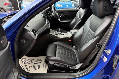 BMW 3 Series 320D M SPORT - 9 BMW SERVICES RECORDED - HARMAN KARDON -COMFORT PACK 3