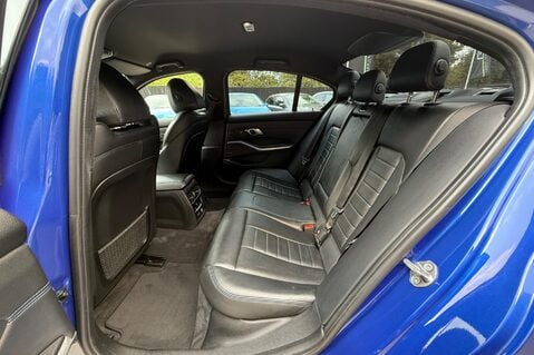 BMW 3 Series 320D M SPORT - 9 BMW SERVICES RECORDED - HARMAN KARDON -COMFORT PACK 26