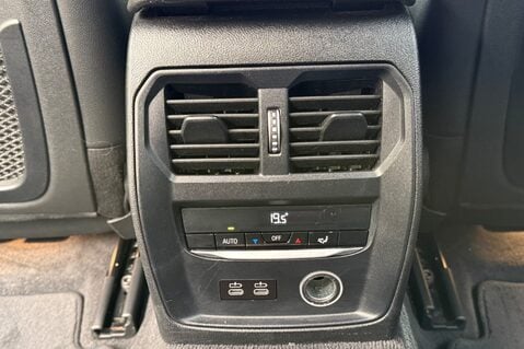 BMW 3 Series 320D M SPORT - 9 BMW SERVICES RECORDED - HARMAN KARDON -COMFORT PACK 27