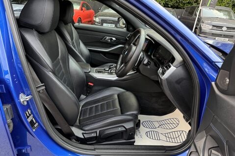BMW 3 Series 320D M SPORT - 9 BMW SERVICES RECORDED - HARMAN KARDON -COMFORT PACK 14