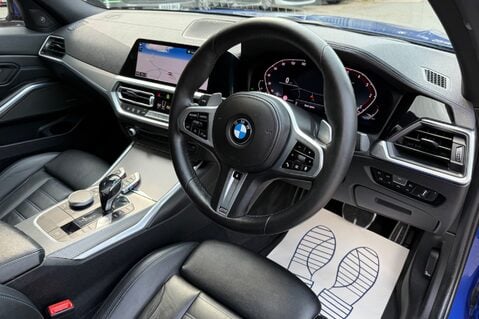 BMW 3 Series 320D M SPORT - 9 BMW SERVICES RECORDED - HARMAN KARDON -COMFORT PACK 15