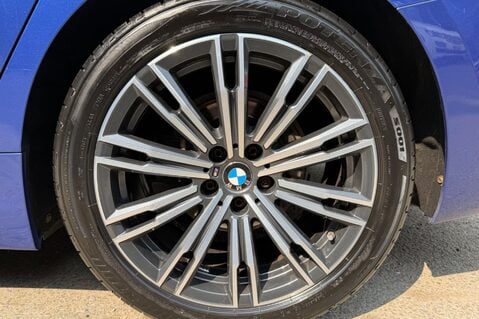 BMW 3 Series 320D M SPORT - 9 BMW SERVICES RECORDED - HARMAN KARDON -COMFORT PACK 64
