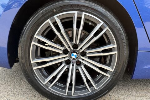 BMW 3 Series 320D M SPORT - 9 BMW SERVICES RECORDED - HARMAN KARDON -COMFORT PACK 65