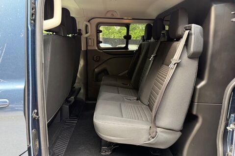 Ford Transit Custom 300 LIMITED L1 H1 AUTOMATIC 6 SEATER CREWVAN -NO VAT -CAMERA -WETBELT DONE 35