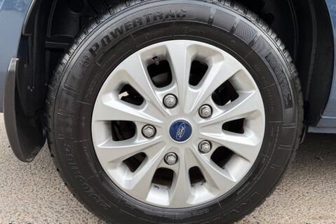 Ford Transit Custom 300 LIMITED L1 H1 AUTOMATIC 6 SEATER CREWVAN -NO VAT -CAMERA -WETBELT DONE 42