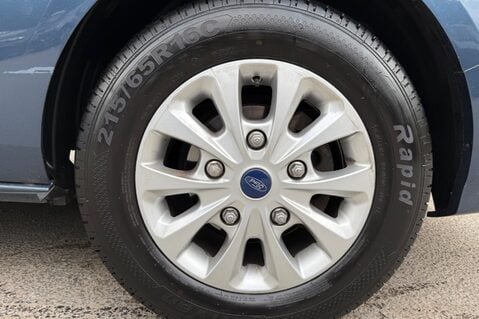 Ford Transit Custom 300 LIMITED L1 H1 AUTOMATIC 6 SEATER CREWVAN -NO VAT -CAMERA -WETBELT DONE 43