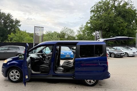 Ford Grand Tourneo Connect TITANIUM TDCI AUTOMATIC - PANORAMIC ROOF - 7 SEATER  22