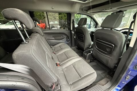 Ford Grand Tourneo Connect TITANIUM TDCI AUTOMATIC - PANORAMIC ROOF - 7 SEATER  29