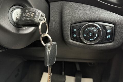 Ford Grand Tourneo Connect TITANIUM TDCI AUTOMATIC - PANORAMIC ROOF - 7 SEATER  41