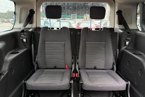 Ford Grand Tourneo Connect TITANIUM TDCI AUTOMATIC - PANORAMIC ROOF - 7 SEATER  18