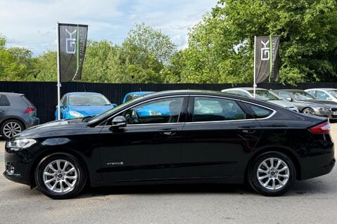 Ford Mondeo TITANIUM HEV - £20 ROAD TAX! - 1 OWNER - FSH WITH 9 SERVICES 8