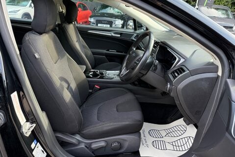 Ford Mondeo TITANIUM HEV - £20 ROAD TAX! - 1 OWNER - FSH WITH 9 SERVICES 15