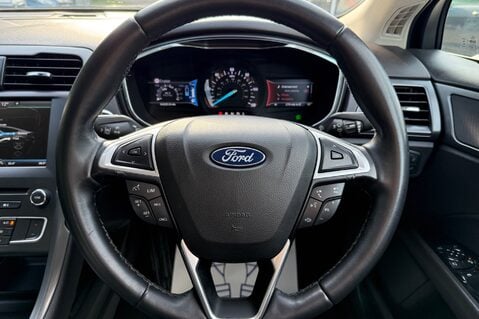 Ford Mondeo TITANIUM HEV - £20 ROAD TAX! - 1 OWNER - FSH WITH 9 SERVICES 6