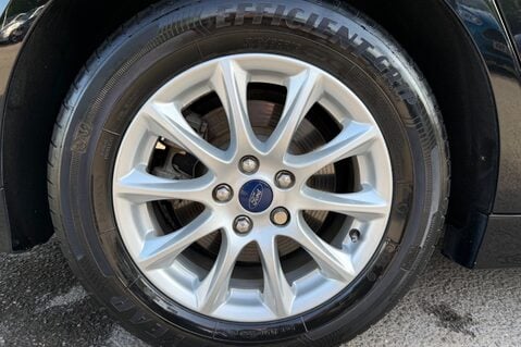 Ford Mondeo TITANIUM HEV - £20 ROAD TAX! - 1 OWNER - FSH WITH 9 SERVICES 49