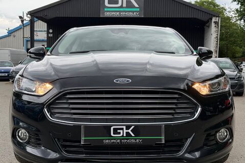 Ford Mondeo TITANIUM HEV - £20 ROAD TAX - 1 OWNER - FSH WITH 9 SERVICES 11