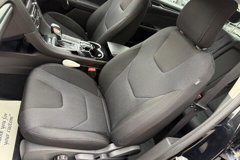 Ford Mondeo TITANIUM HEV - £20 ROAD TAX - 1 OWNER - FSH WITH 9 SERVICES 23
