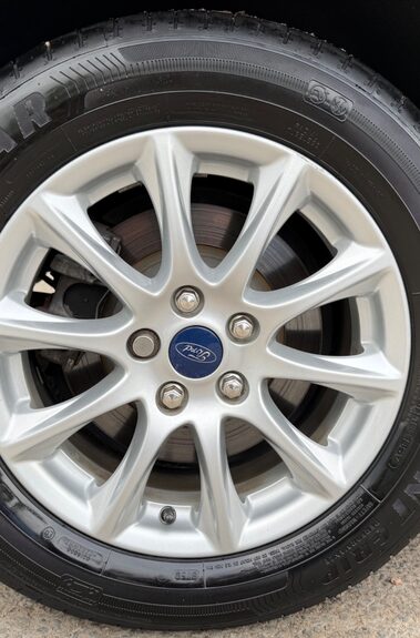 Ford Mondeo TITANIUM HEV - £20 ROAD TAX - 1 OWNER - FSH WITH 9 SERVICES 