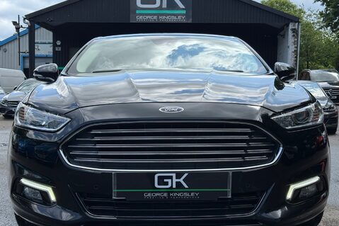 Ford Mondeo TITANIUM HEV - £20 ROAD TAX! - 1 OWNER - 8 SERVICES - APPLE CAR PLAY 12