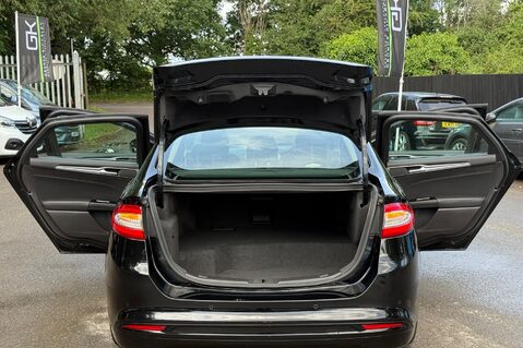 Ford Mondeo TITANIUM HEV - £20 ROAD TAX! - 1 OWNER - 8 SERVICES - APPLE CAR PLAY 21