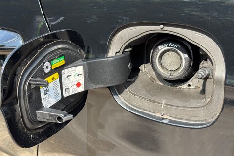 Ford Mondeo TITANIUM HEV - £20 ROAD TAX! - 1 OWNER - 8 SERVICES - APPLE CAR PLAY 57