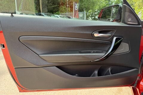 BMW 1 Series M140I SHADOW EDITION -PRO MEDIA -H/K-LOW MILEAGE - FULL SERVICE HISTORY 22