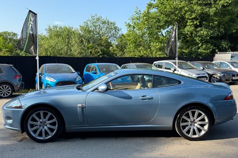 Jaguar XK COUPE - ONE OWNER FROM NEW - FULL JAGUAR & JAG SPECIALIST SERVICE HISTORY 8