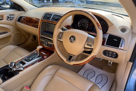 Jaguar XK COUPE - ONE OWNER FROM NEW - FULL JAGUAR & JAG SPECIALIST SERVICE HISTORY 13