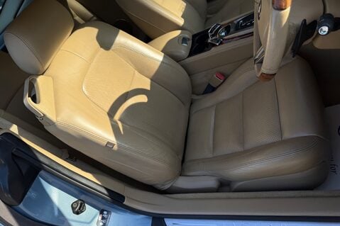 Jaguar XK COUPE - ONE OWNER FROM NEW - FULL JAGUAR & JAG SPECIALIST SERVICE HISTORY 32