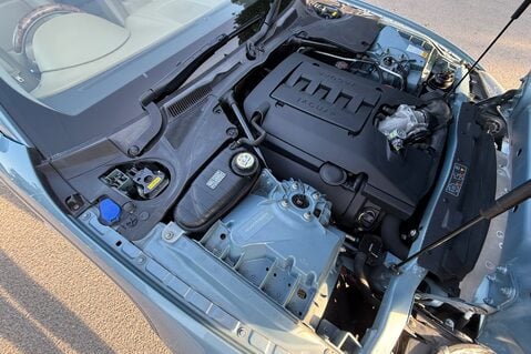 Jaguar XK COUPE - ONE OWNER FROM NEW - FULL JAGUAR & JAG SPECIALIST SERVICE HISTORY 52