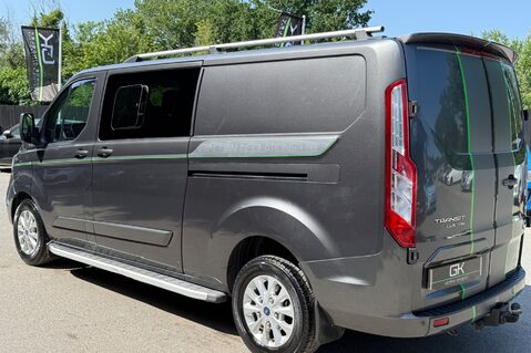 Ford Transit Custom 320 LIMITED DCIV ECOBLUE 6 SEATER CREWVAN -NEW WET BELT -NO VAT - CAMERA 2