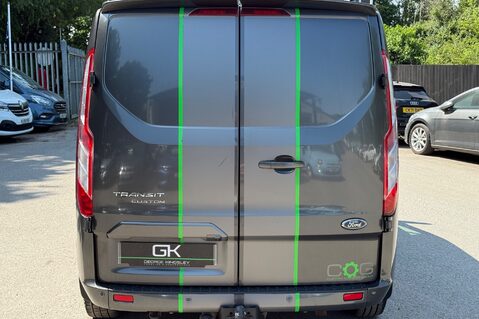 Ford Transit Custom 320 LIMITED DCIV ECOBLUE 6 SEATER CREWVAN -NEW WET BELT -NO VAT - CAMERA 8