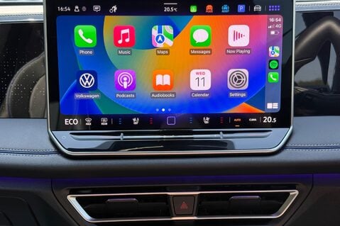 Volkswagen Tiguan R-LINE TSI DSG - FULL LEATHER - PANORAMIC SUNROOF - RARE SPEC 7