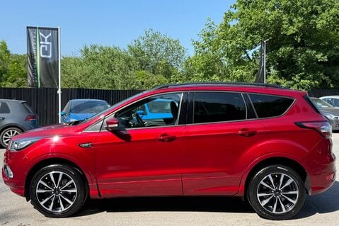 Ford Kuga ST-LINE AUTOMATIC - APPLE CAR PLAY - FULL FORD SERVICE HISTORY 9