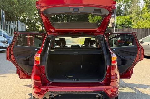 Ford Kuga ST-LINE AUTOMATIC - APPLE CAR PLAY - FULL FORD SERVICE HISTORY 18