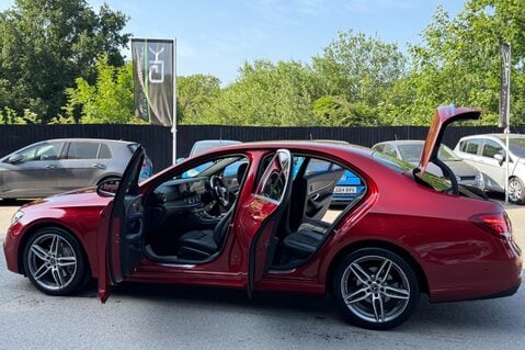Mercedes-Benz E Class E 220 D AMG LINE - WIDESCREEN COCKPIT - FULL SERVICE HISTORY 22