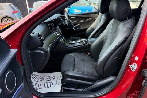 Mercedes-Benz E Class E 220 D AMG LINE - WIDESCREEN COCKPIT - FULL SERVICE HISTORY 3