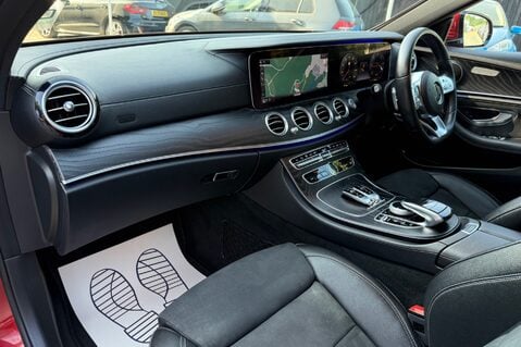 Mercedes-Benz E Class E 220 D AMG LINE - WIDESCREEN COCKPIT - FULL SERVICE HISTORY 27