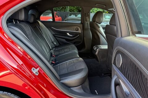 Mercedes-Benz E Class E 220 D AMG LINE - WIDESCREEN COCKPIT - FULL SERVICE HISTORY 28