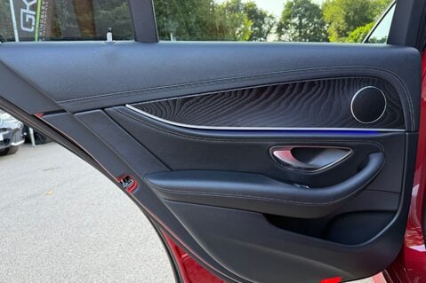 Mercedes-Benz E Class E 220 D AMG LINE - WIDESCREEN COCKPIT - FULL SERVICE HISTORY 29
