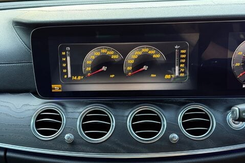 Mercedes-Benz E Class E 220 D AMG LINE - WIDESCREEN COCKPIT - FULL SERVICE HISTORY 45
