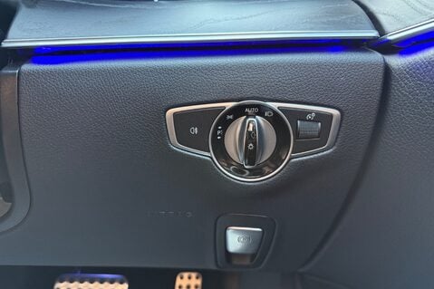 Mercedes-Benz E Class E 220 D AMG LINE - WIDESCREEN COCKPIT - FULL SERVICE HISTORY 55