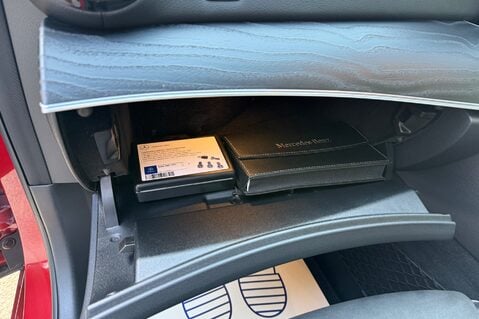 Mercedes-Benz E Class E 220 D AMG LINE - WIDESCREEN COCKPIT - FULL SERVICE HISTORY 57