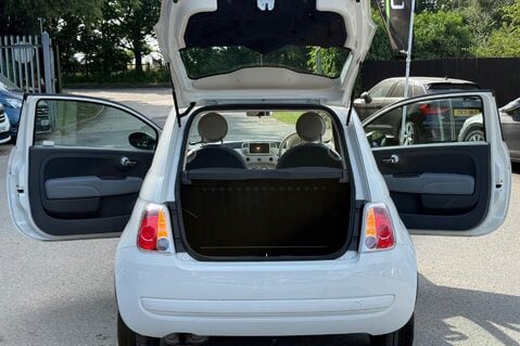 Fiat 500 POP DUALOGIC - AUTOMATIC - APPLE CAR PLAY - REVERSE CAMERA - £20 ROAD TAX 18