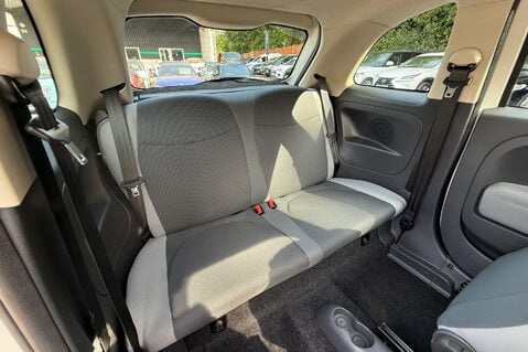 Fiat 500 POP DUALOGIC - AUTOMATIC - APPLE CAR PLAY - REVERSE CAMERA - £20 ROAD TAX 24