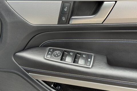 Mercedes-Benz E Class E 220 D AMG LINE EDITION - PANORAMIC SUNROOF - FULL SERVICE HISTORY 29