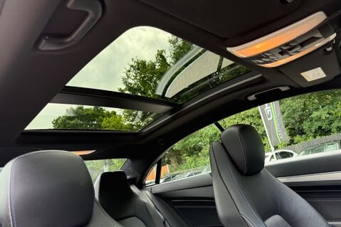 Mercedes-Benz E Class E 220 D AMG LINE EDITION - PANORAMIC SUNROOF - FULL SERVICE HISTORY 45