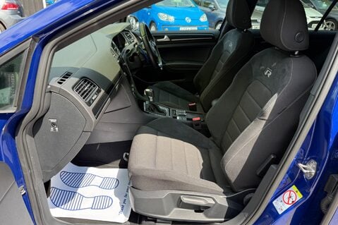 Volkswagen Golf R TSI 4MOTION DSG -PRETORIAS -BODYKIT -PAN ROOF -MILLTEK -APPLE CARPLAY  26